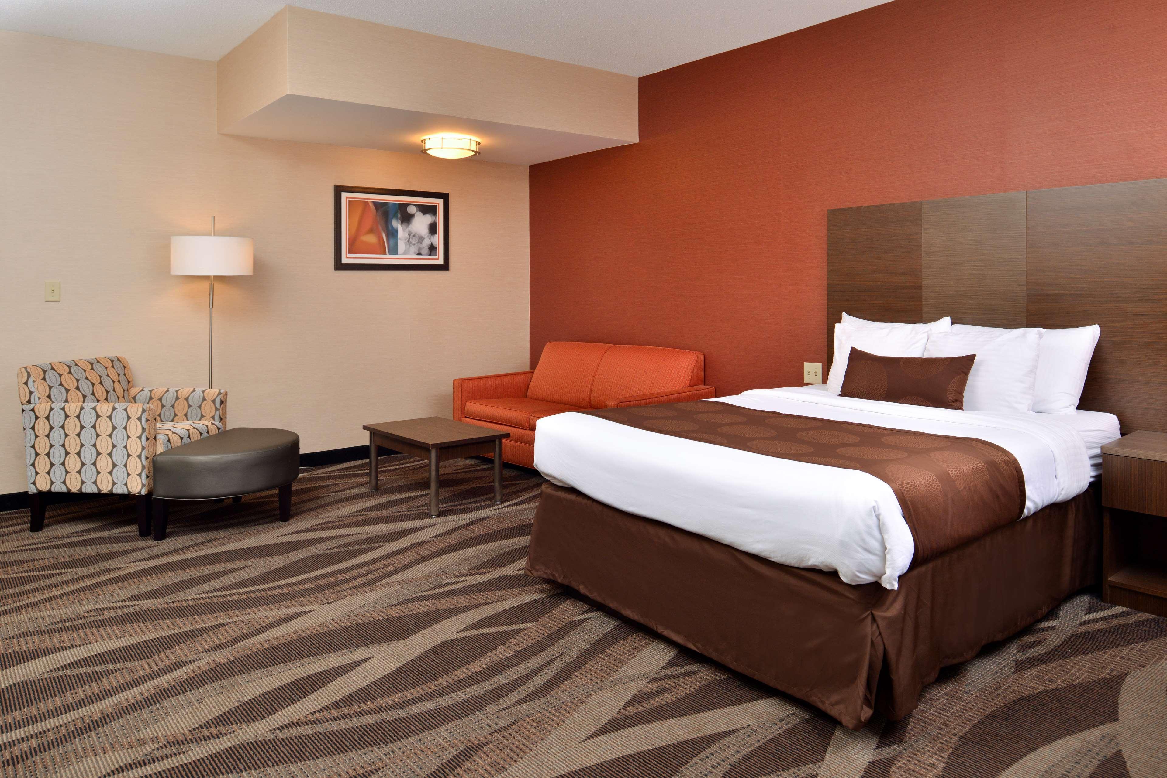אולין Best Western Plus University Inn מראה חיצוני תמונה
